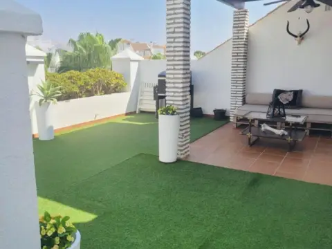 Piso en Aguadulce Sur
