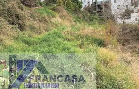 Terreno en Zona Sur Cerca de La Fuente Av Constitución