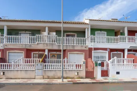 Casa en Cuevas de Reyllo