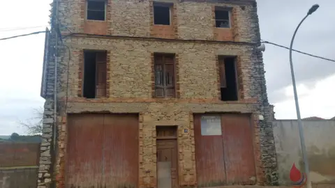 Casa en Avinguda Catalunya, 13