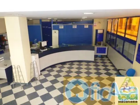 Local comercial en San Roque