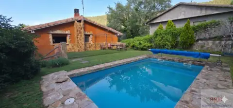 Chalet en El Paraiso
