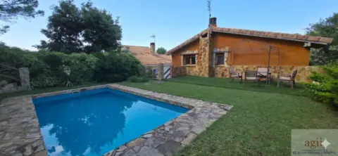 Chalet en El Paraiso