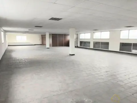 Nave comercial en calle Fuera del Polígono