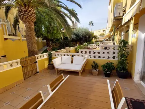 Casa rústica en Carrer de Gaianes