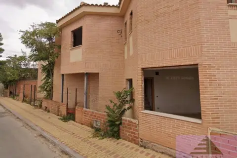 Chalet en calle de Noblejas