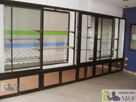 Local comercial en Rio Seco