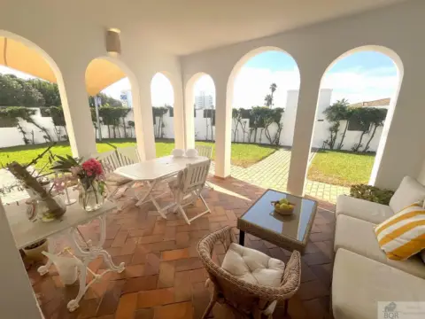 Chalet en Vistahermosa