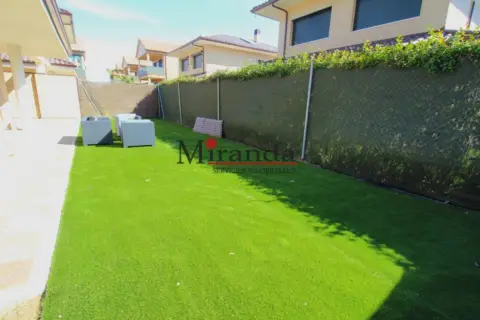 Chalet en Casco Urbano