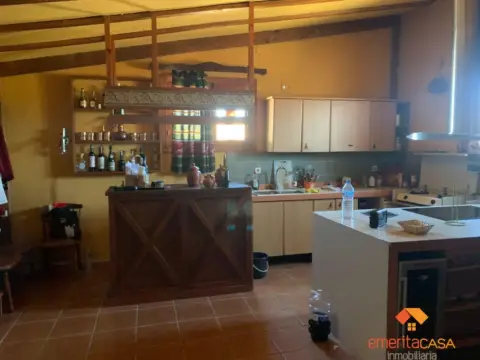 Finca rústica en Presa Montijo