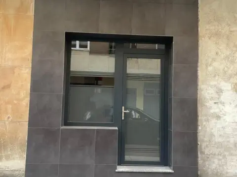 Local comercial en Carmelitas-Oeste