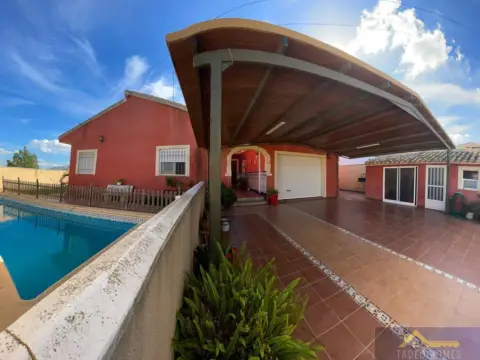 Chalet en calle del Chopo, nº s/n