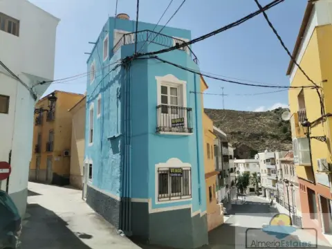 Casa en calle Macael