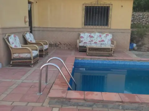 Finca rústica en Alberquilla