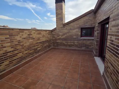 Ático en Residencial Francisco Hernando