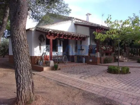Casa en Baños del Peral