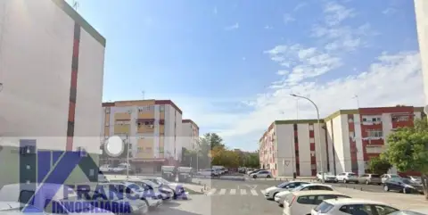 Piso en Cerca de La Escuela Oficial de Idiomas