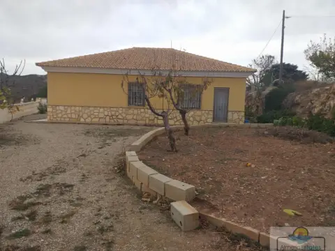 Casa rústica en Los Dioses
