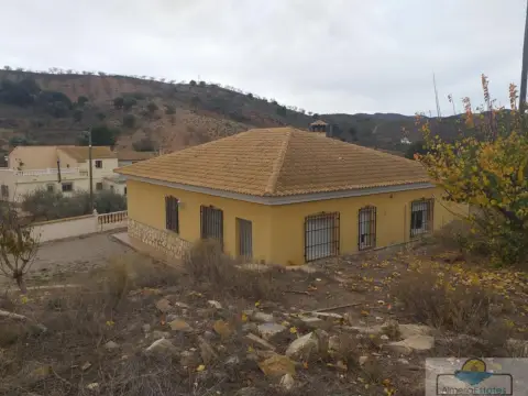 Casa rústica en Los Dioses