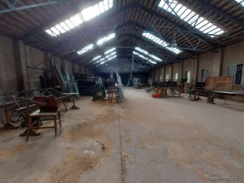 Nave comercial en Guadassuar