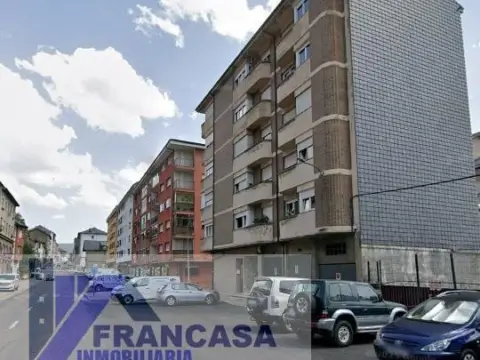 Piso en Cerca del Ies Valle de Laciana