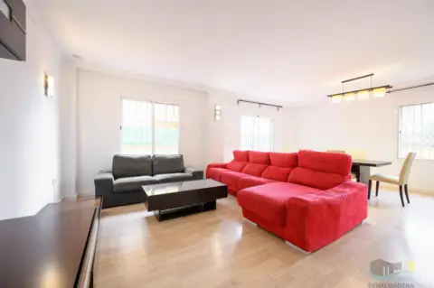 Chalet en calle Rr los Cardos