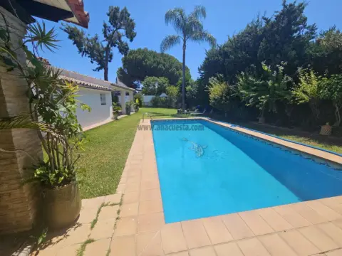 Chalet en Atalaya Baja