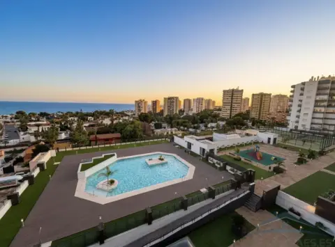 Piso en Aguadulce Sur