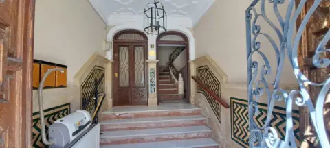 Apartamento en calle Pintor López Mezquita, nº s n