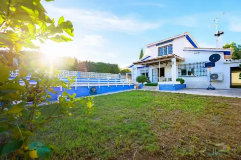 Chalet en calle Salgareño