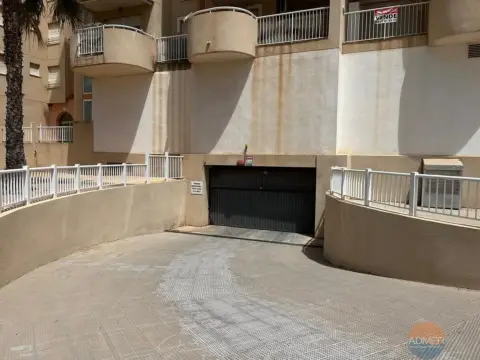 Garaje en Veneziola