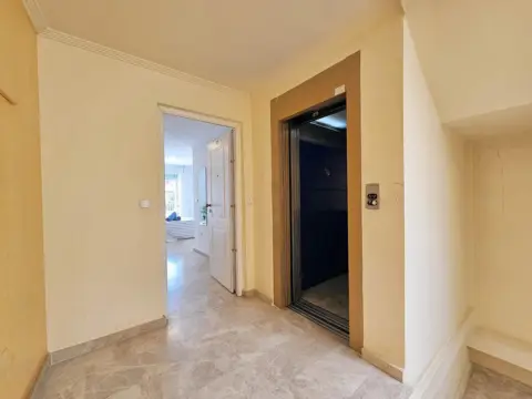 Apartamento en Plaza Alcolea, 15