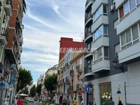 Piso en Carrer de Buenos Aires