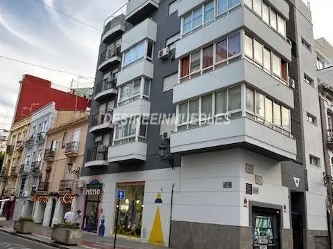 Piso en Carrer de Buenos Aires