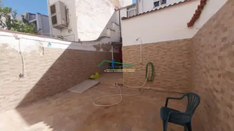 Casa en calle de José Ramón Mélida