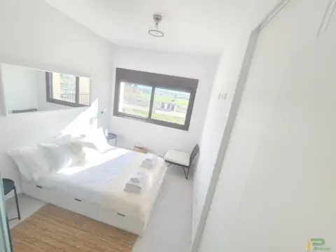 Dúplex en calle Hacienda San Julian