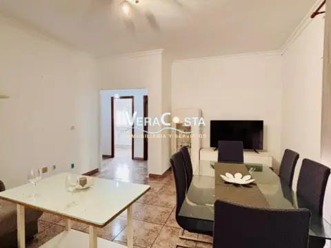 Piso en calle del Mercado