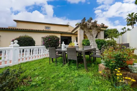 Chalet en Plaza Solymar