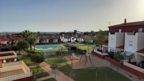 Chalet en calle Cierzo