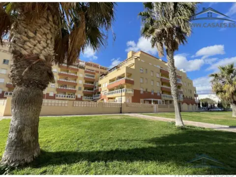 Piso en Aguadulce Sur