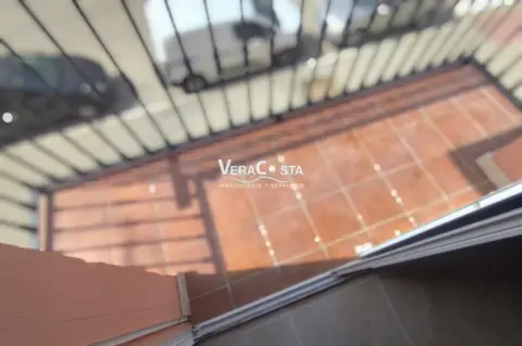 Piso en calle de Emiliano Cabot