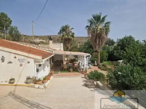 Casa rústica en Almanzora