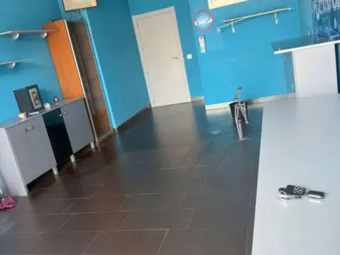 Local comercial en Campo Futbol