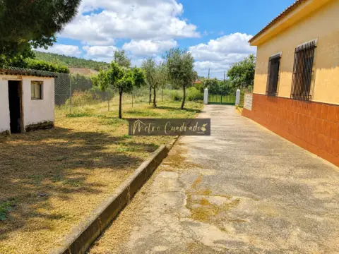 Casa en Alcuescar