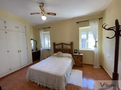 Casa en Virgen de los Reyes