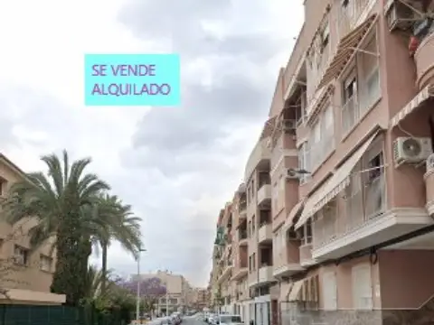 Piso en Cerca del Polideportivo Carrús