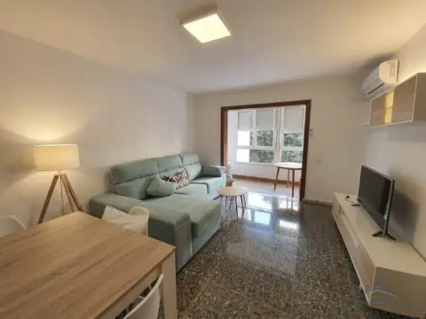 Piso en Ciudad Jardín-Tagarete-Zapillo
