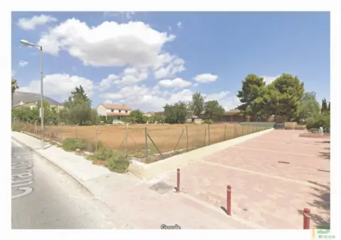 Terreno en calle Centro