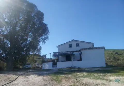 Finca rústica en Chaparral