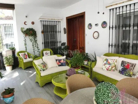 Chalet en calle Playa La Barrosa , nº 1ªpista